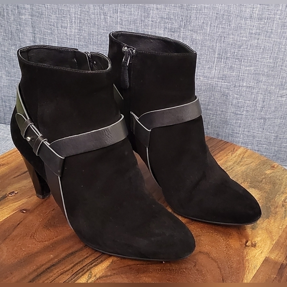 COLE HAAN Calico Zip Low Suede Boot Comfort Collab Black Size 8